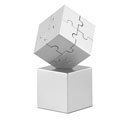   
Puzzle 3D 8 pezzi magnetico con supporto in metallo.  
           
