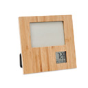  Cornice per foto in bamboo con stazione meteo. Visualizza ora, data e temperatura. Funzione di sveglia, timer e count down. 2 batterie AAA non incluse. Il bamboo  un materiale naturale e pu avere delle variazioni leggere di colore, dimensione e stampa.