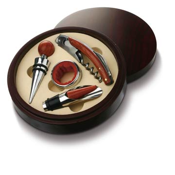 SET VINO 4 PEZZI in elegante scatola in legno contenente accessori