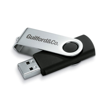 Chiavetta USB con cover prottettiva in metallo con apertura a rotazione. 